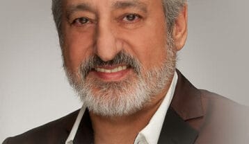 ابی دو پنجره